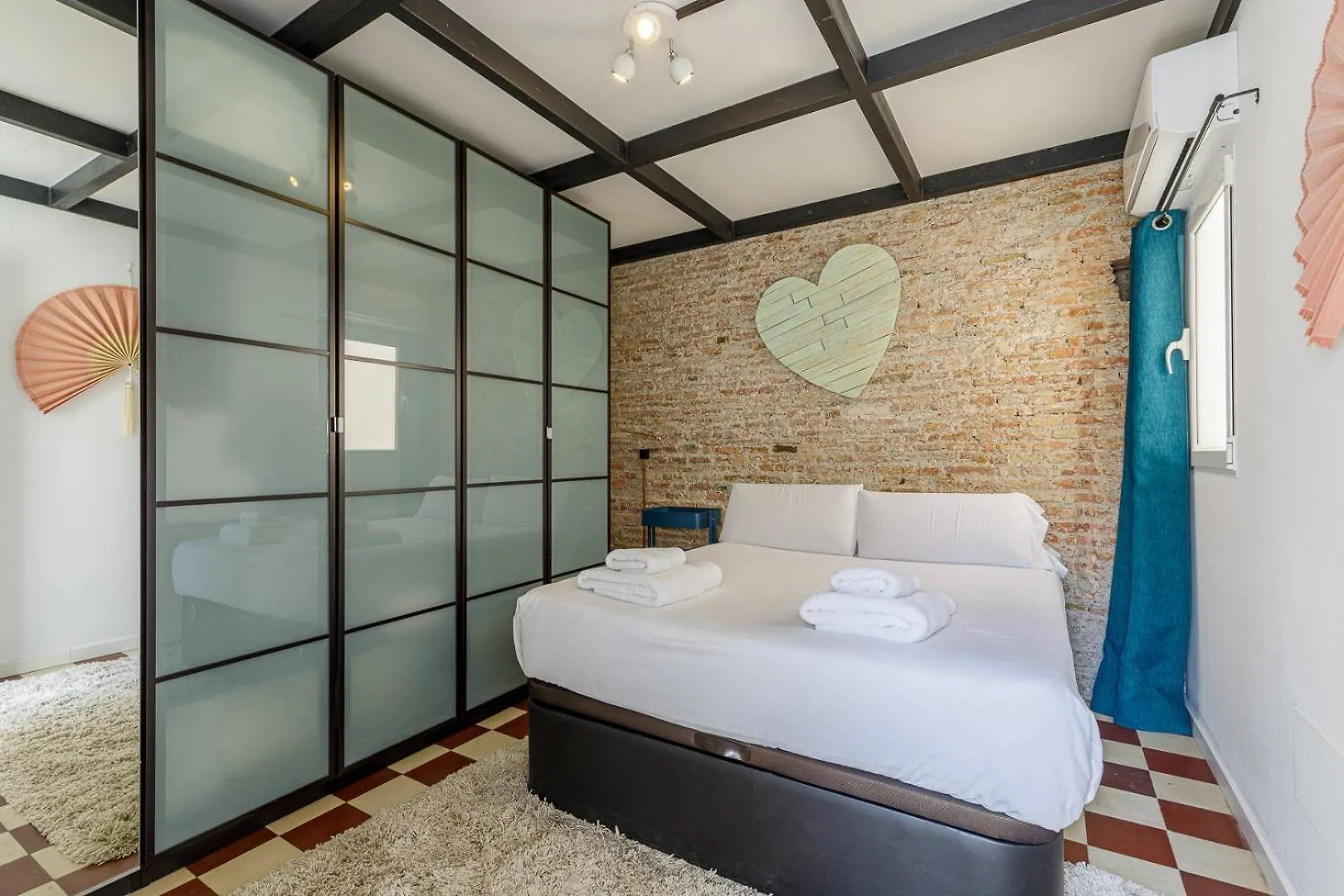 Apartamentos Tribuna Málaga