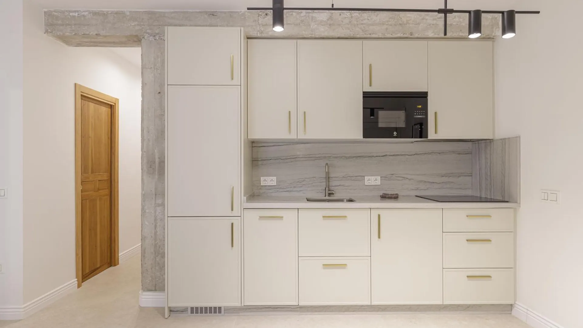 Apartamentos Tribuna 马拉加